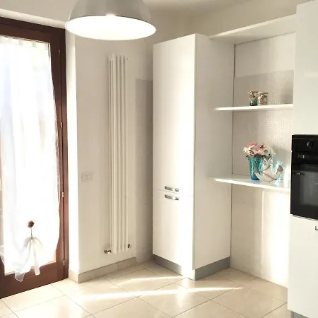 Residenza Leonardo Mare & Comfort Апартаменты Порто-Сант'Эльпидио